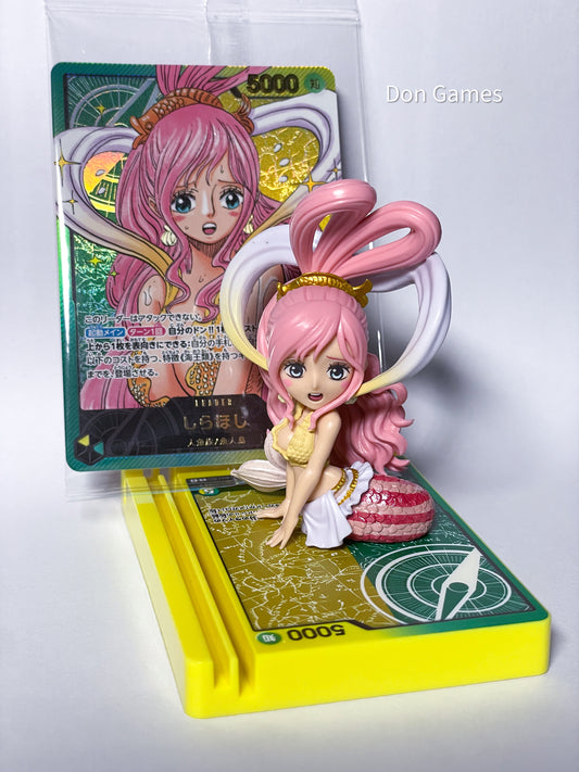 OP11-022 Shirahoshi Leader Lecafig Japanese (Figurine + Japanese Leader Card)